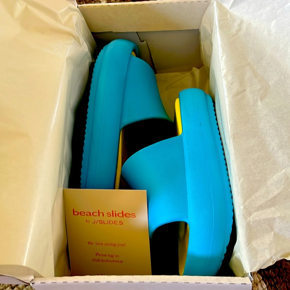 J/Slides SQUISH Turquoise/Yellow Beach Slides NIB